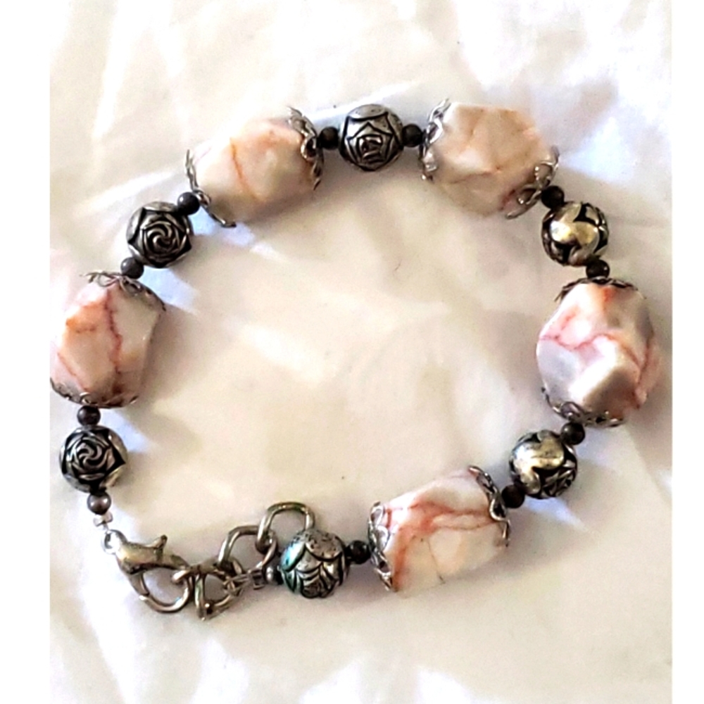 Pink Marble and Feldspar Beaded Bracelet